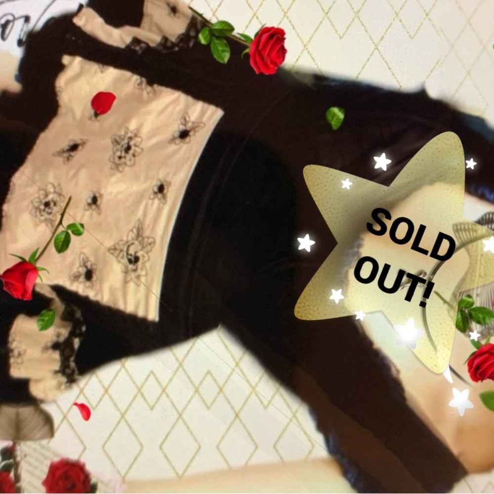 🧚♀️Tripp NYC Skull Floral Lace Tiered Mini Skirt - Picture 1 of 16